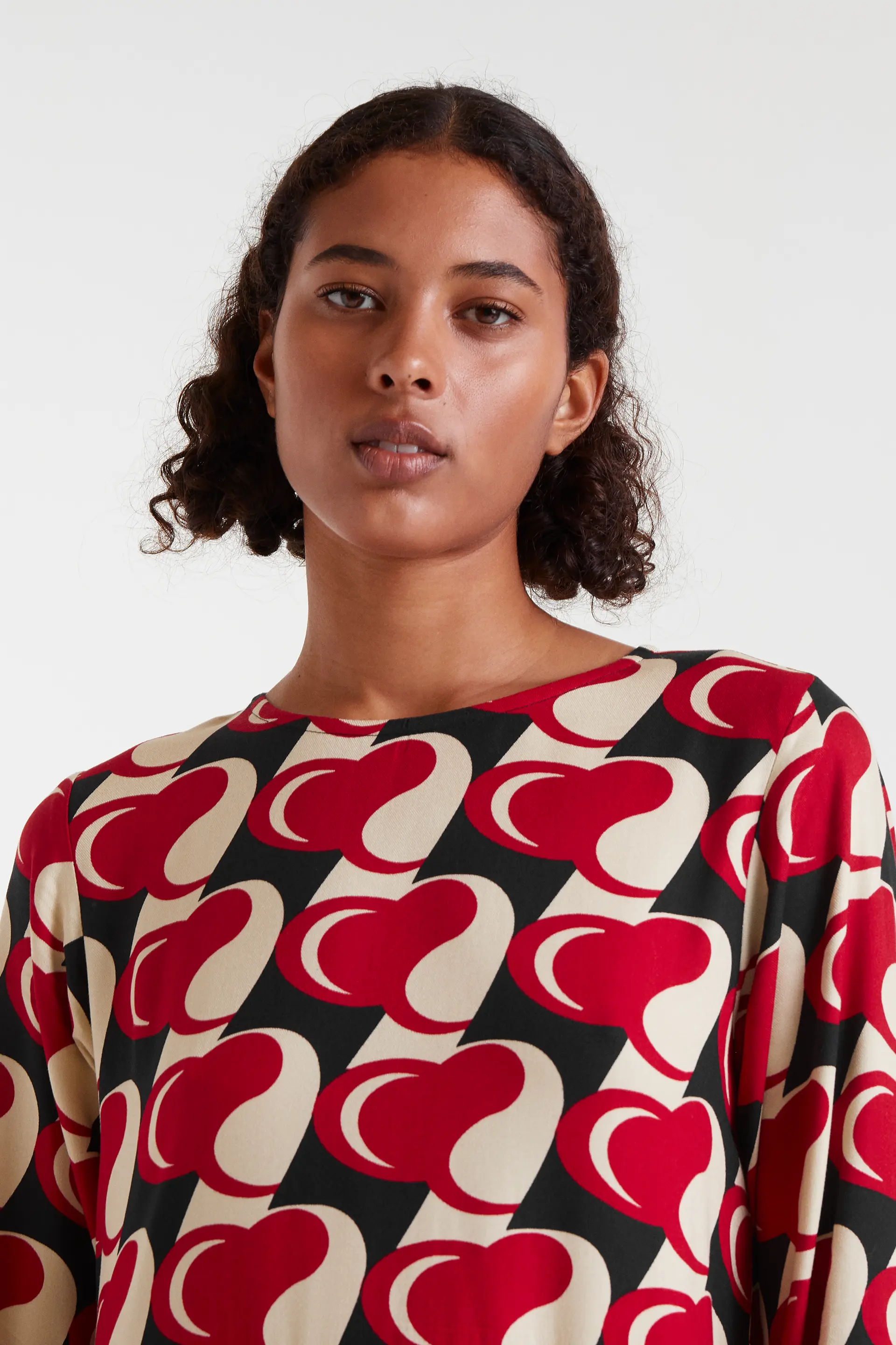Vestido midi con estampado Heart Attack - Image 4