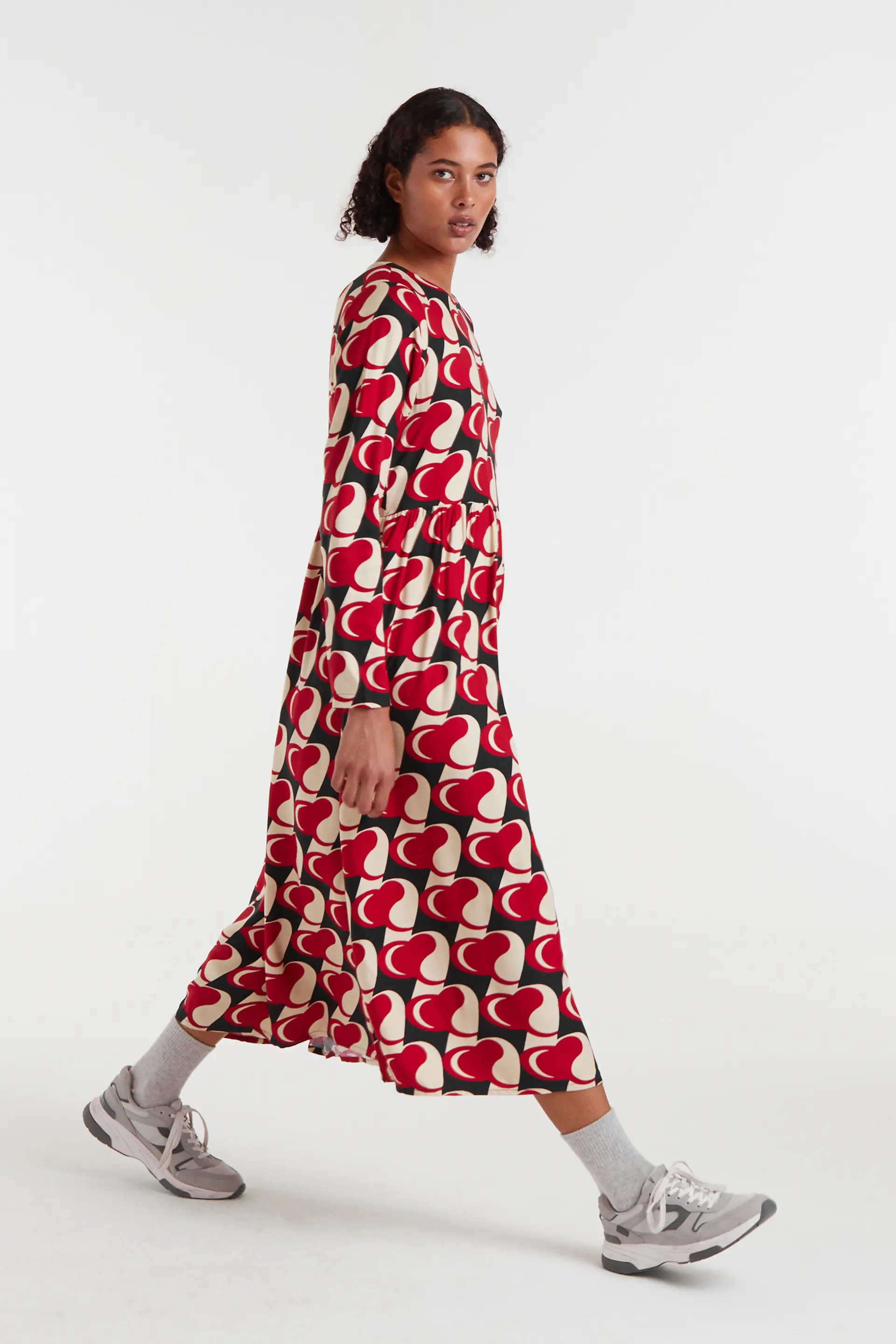 Vestido midi con estampado Heart Attack - Image 5