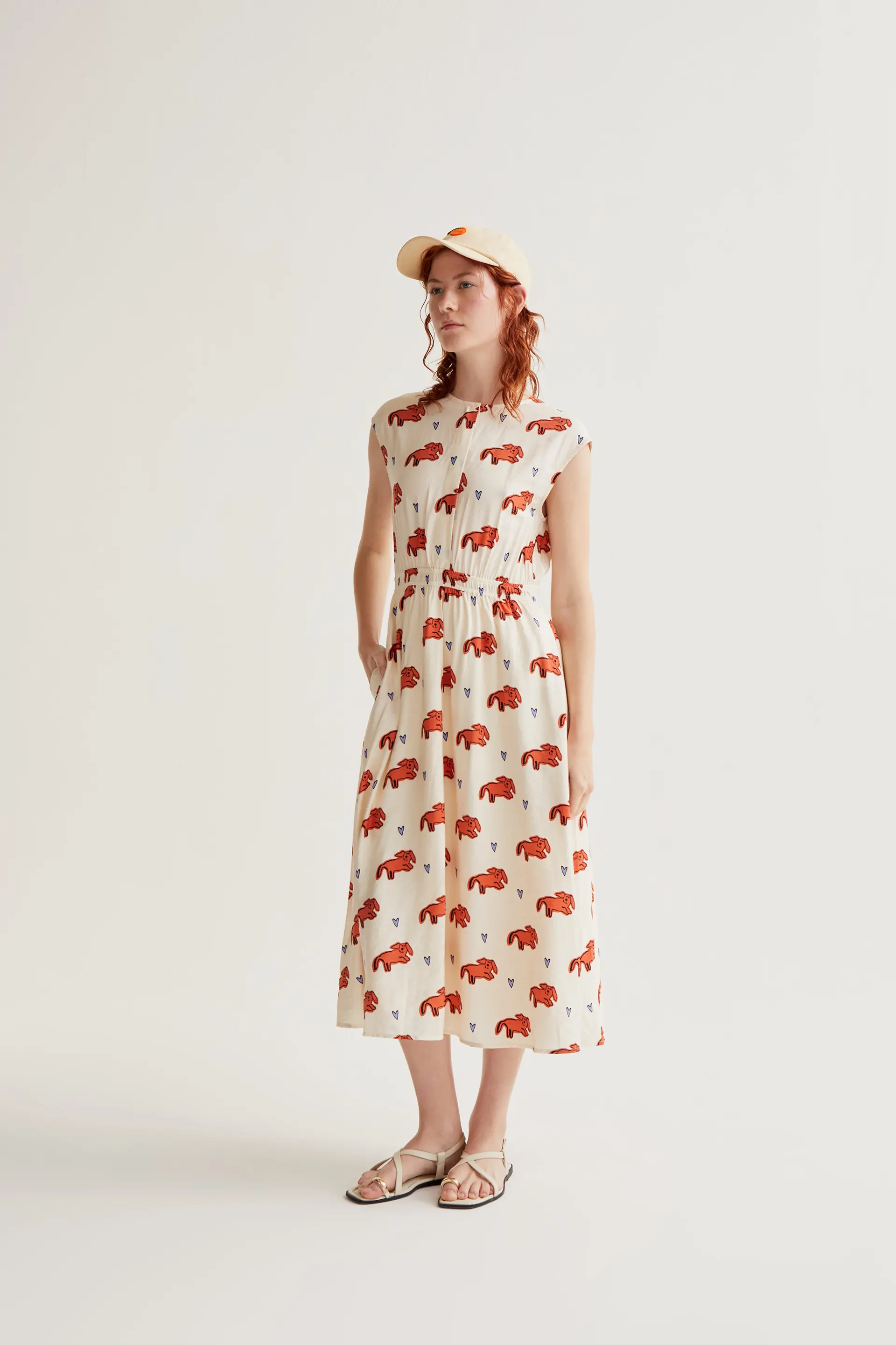 Vestido midi con estampado Tochi