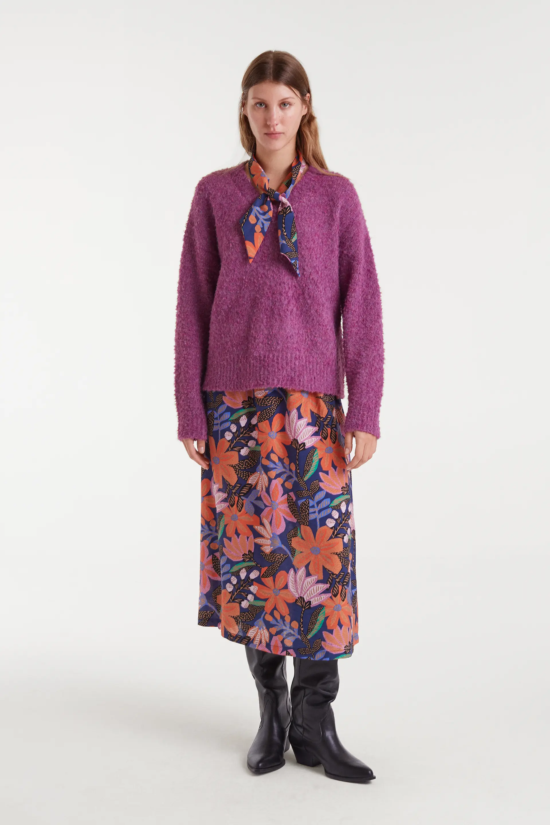 Falda midi crepé ligero con estampado Tigerlily - Image 5